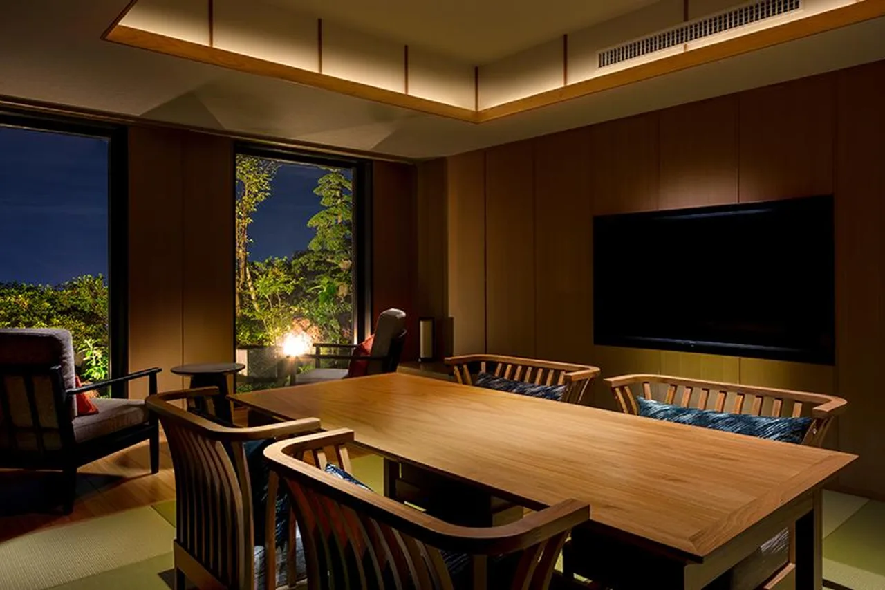 Shiroyama Hotel Kagoshima — rooms and atmosphere