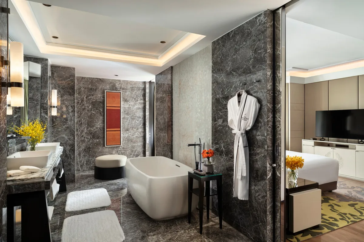Siam Kempinski Hotel Bangkok — rooms and atmosphere