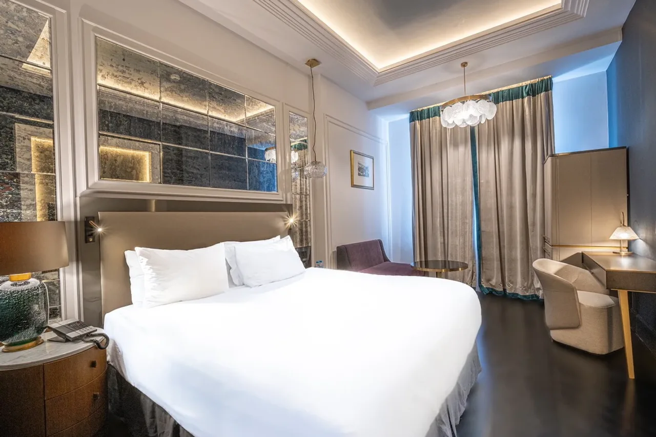 Sofia Hotel Balkan, A Luxury Collection Hotel — rooms and atmosphere