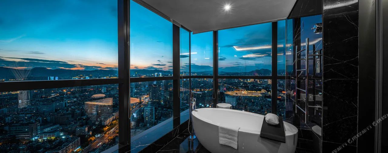 Sofitel Kunming — rooms and atmosphere