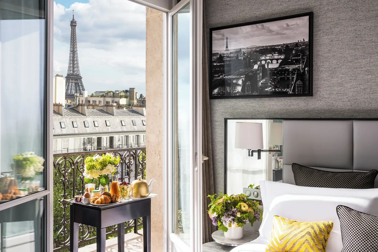 Sofitel Paris Baltimore Tour Eiffel — rooms and atmosphere