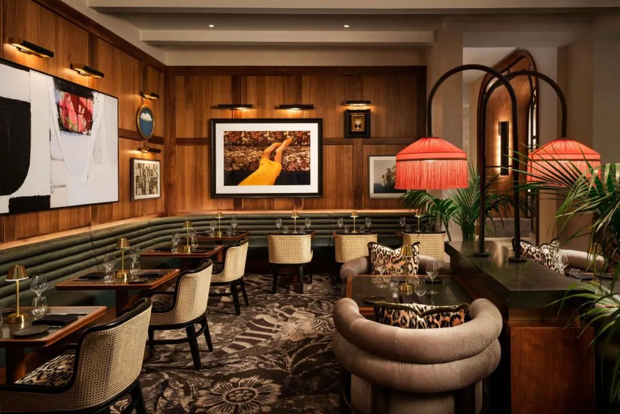 Sofitel Philadelphia at Rittenhouse Square — rooms and atmosphere