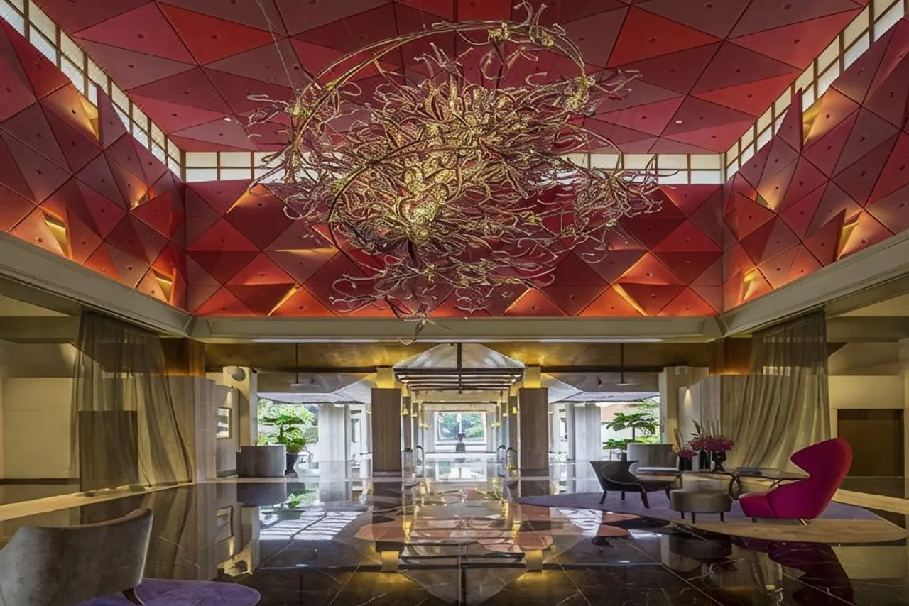 Sofitel Singapore Sentosa Resort & Spa — rooms and atmosphere
