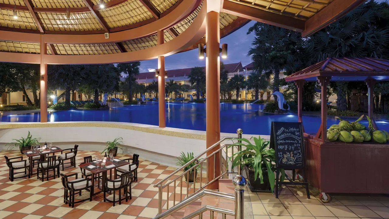 Sokha Beach Resort — rooms and atmosphere