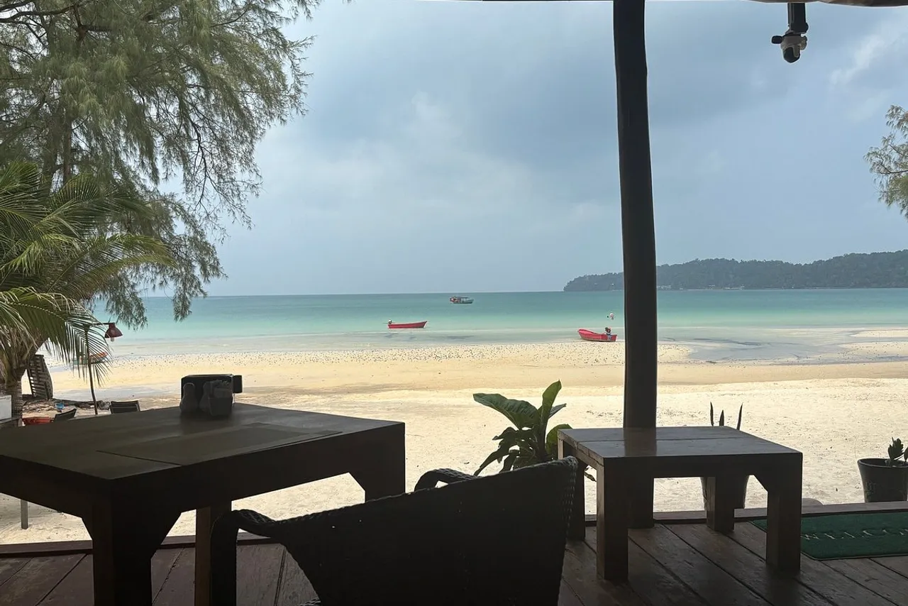 Sol Beach Resort — rooms and atmosphere