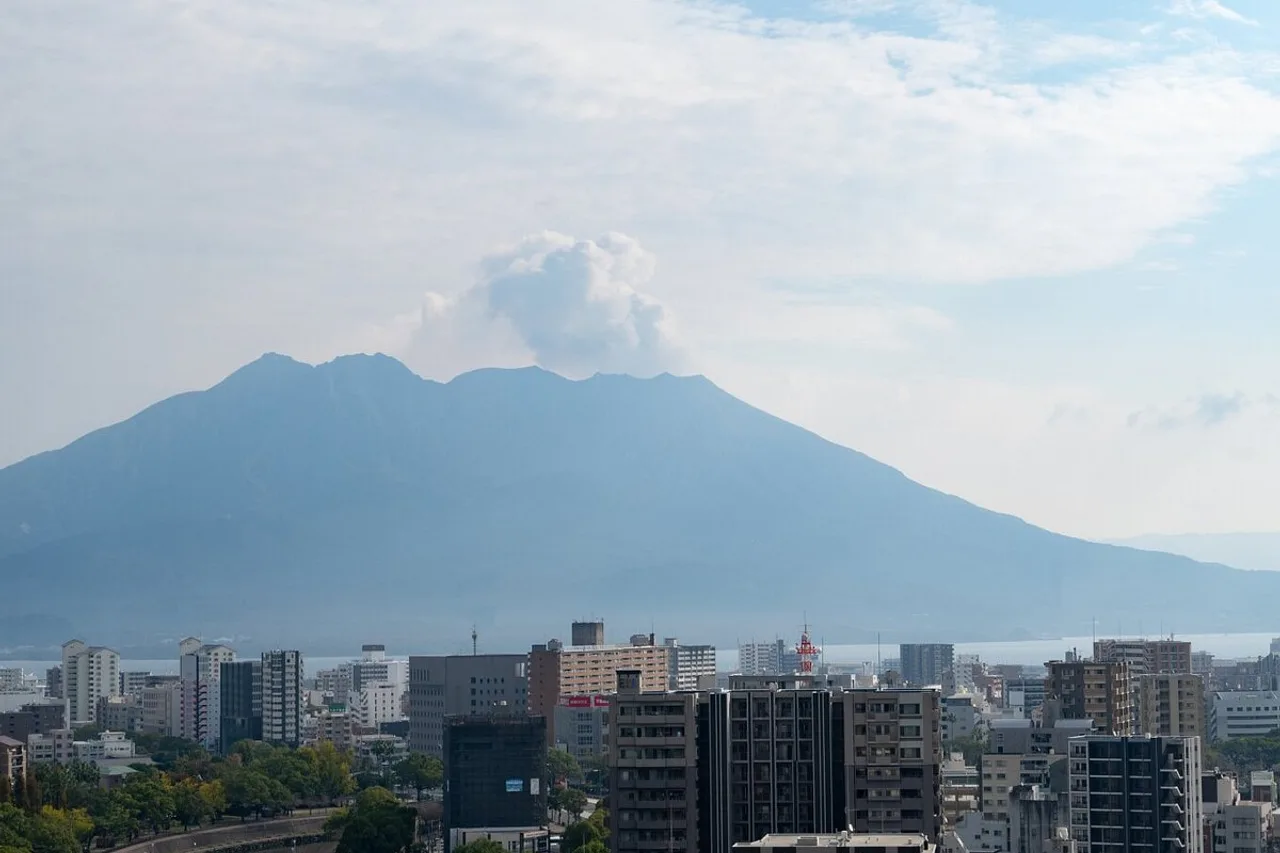 Solaria Nishitetsu Hotel Kagoshima — rooms and atmosphere