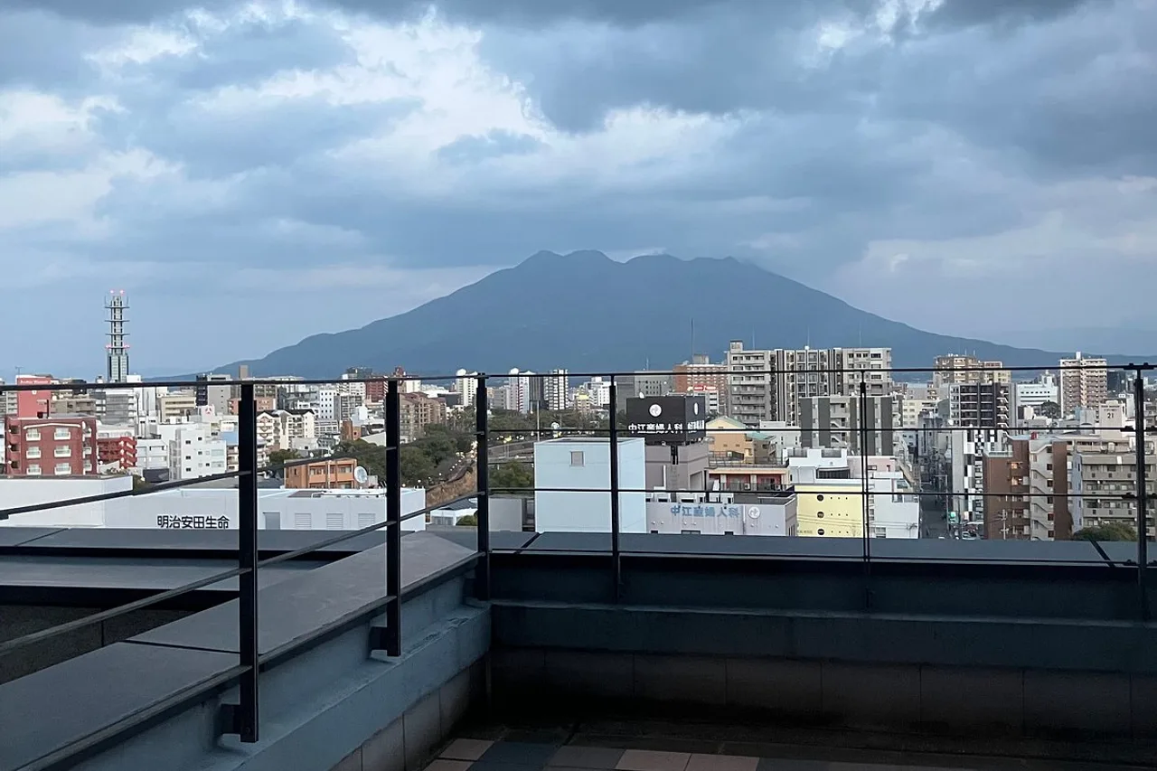 Solaria Nishitetsu Hotel Kagoshima — rooms and atmosphere