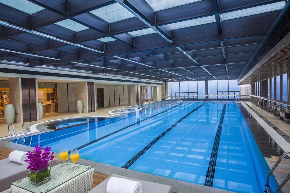 Somerset Yangtze River Chongqing — rooms and atmosphere