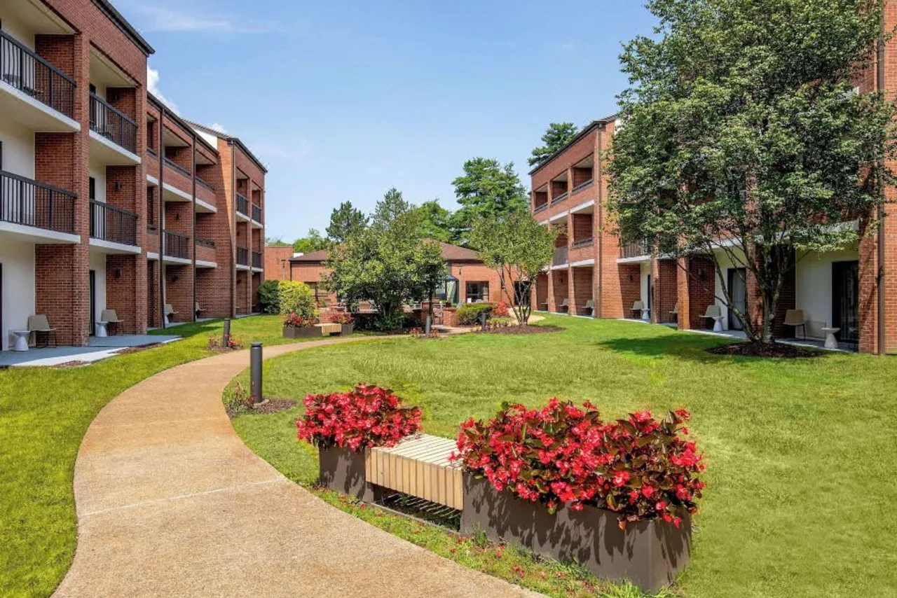 Sonesta Select Boston Foxborough Mansfield — rooms and atmosphere