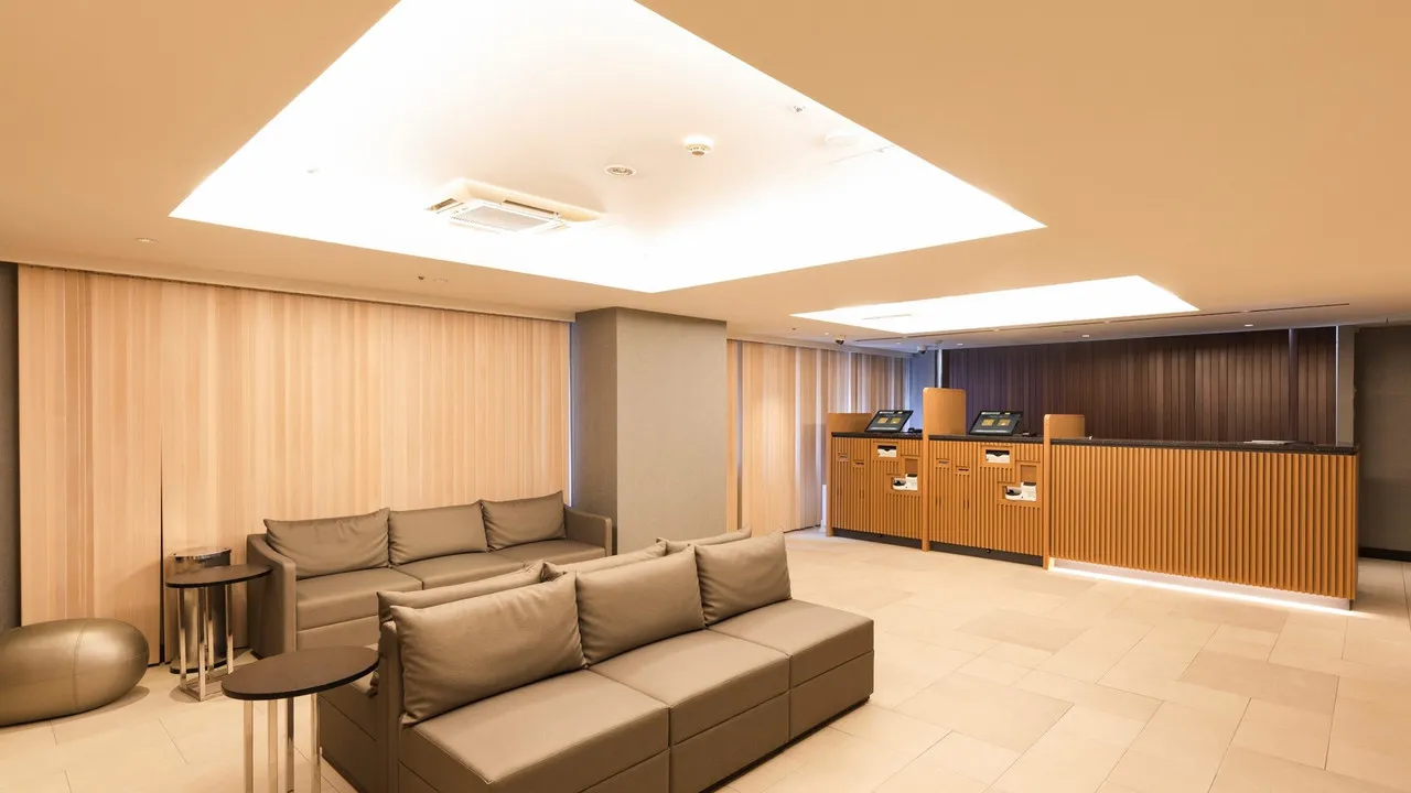 Sotetsu Fresa Inn Tokyo-Kyobashi — rooms and atmosphere