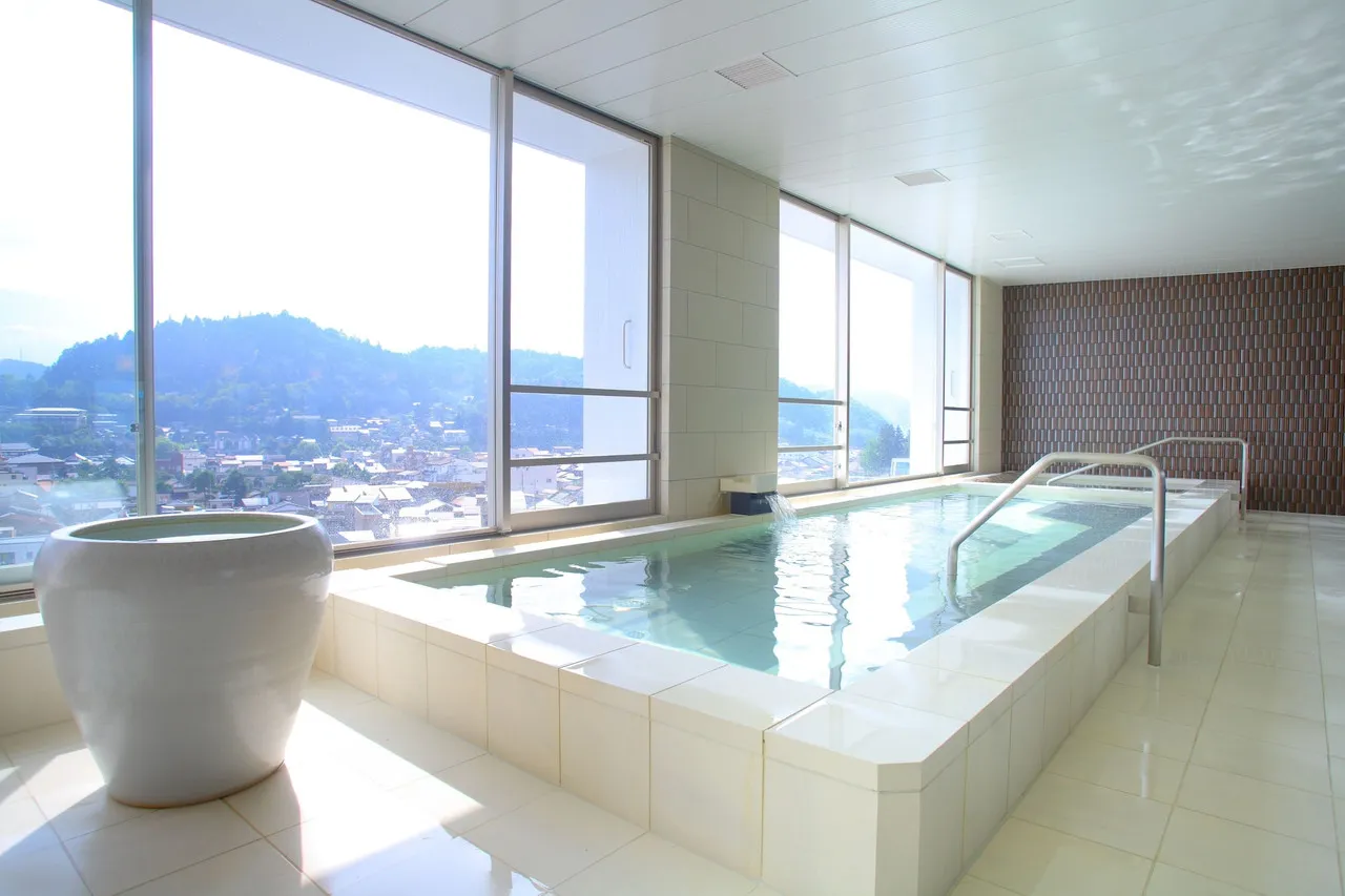 Spa Hotel Alpina Hida Takayama — rooms and atmosphere