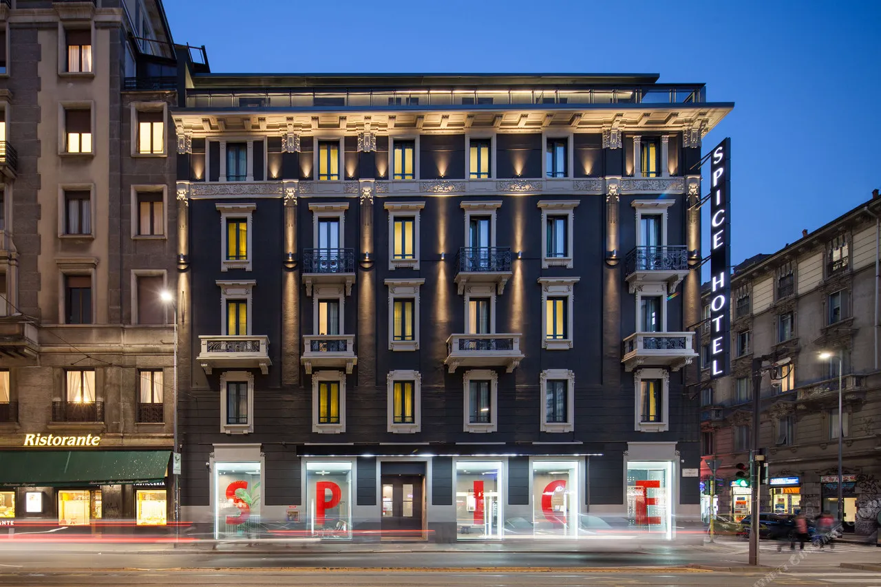 Spice Hotel Milano — rooms and atmosphere