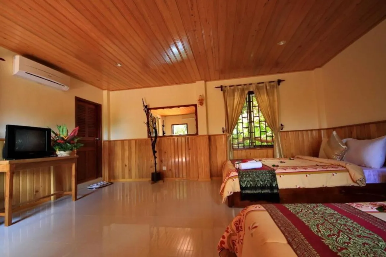 Spring Valley Resort — rooms and atmosphere