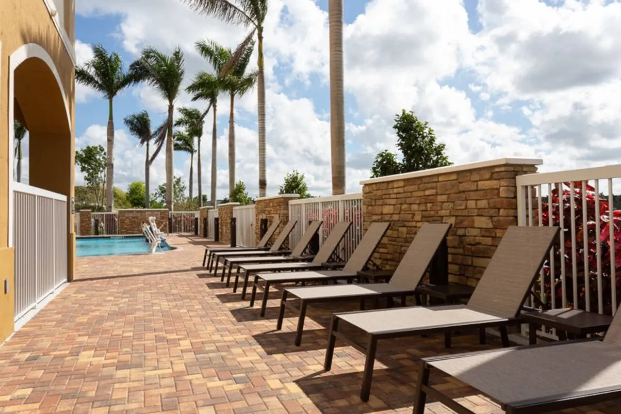 SpringHill Suites by Marriott Fort Lauderdale Miramar — rooms and atmosphere