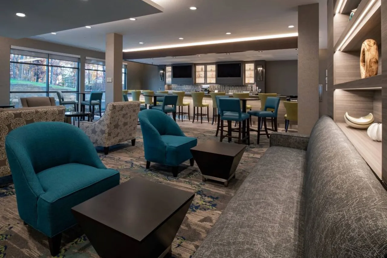 SpringHill Suites by Marriott Wrentham Plainville — rooms and atmosphere