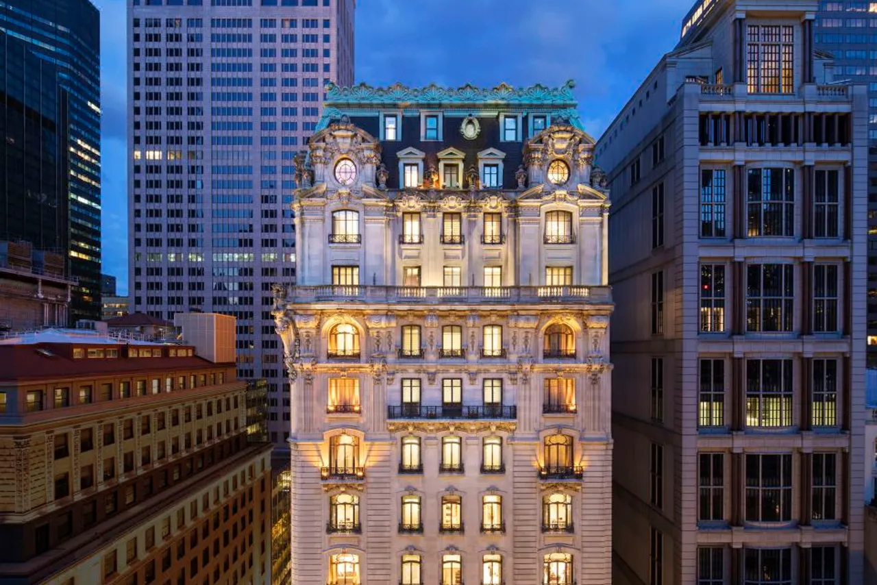 The St. Regis New York — rooms and atmosphere