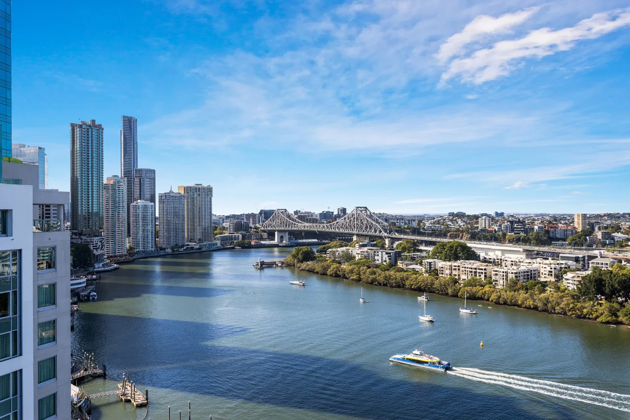 Stamford Plaza Brisbane — rooms and atmosphere