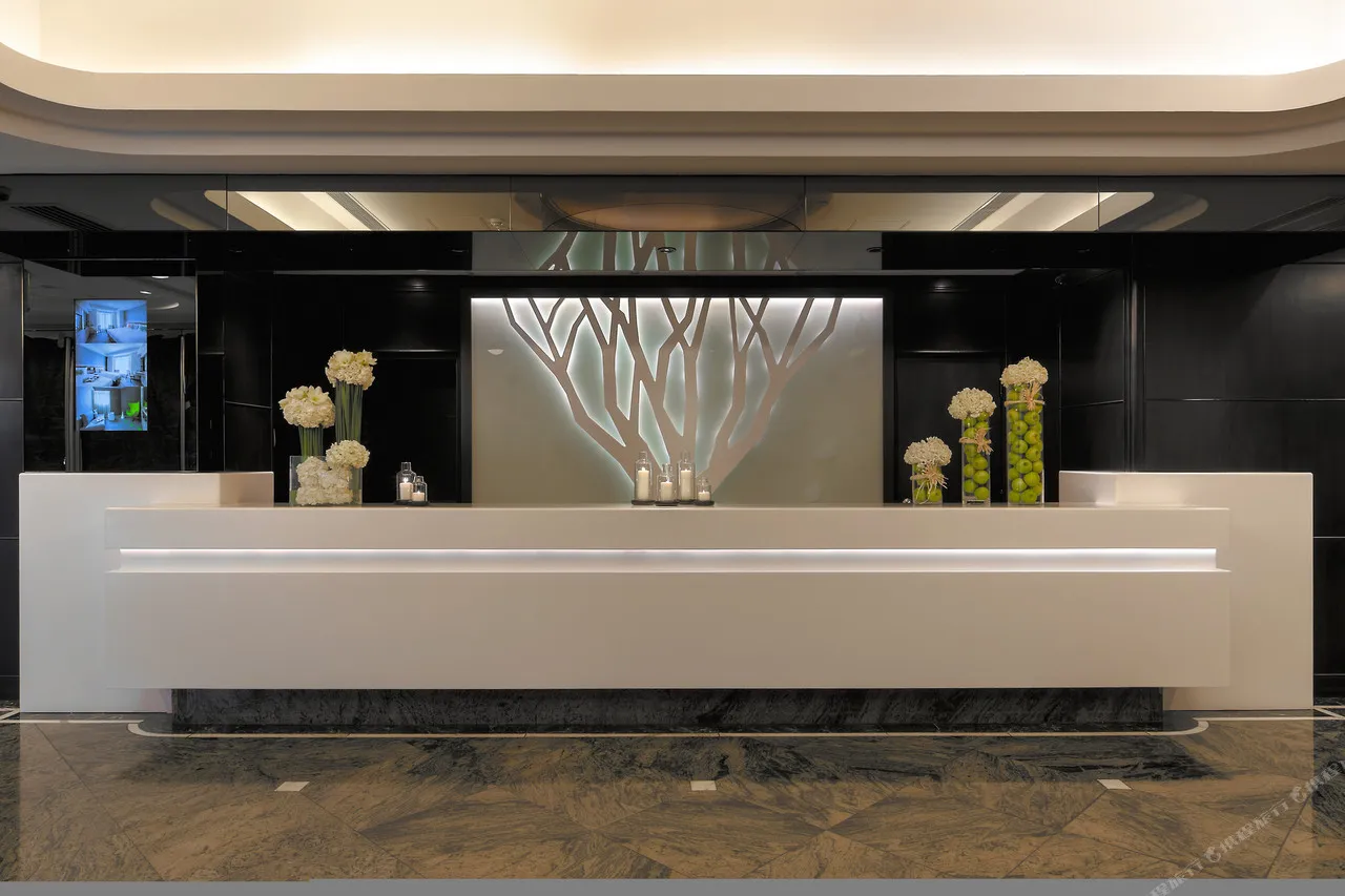 Stanford Hillview Hotel Hong Kong — rooms and atmosphere