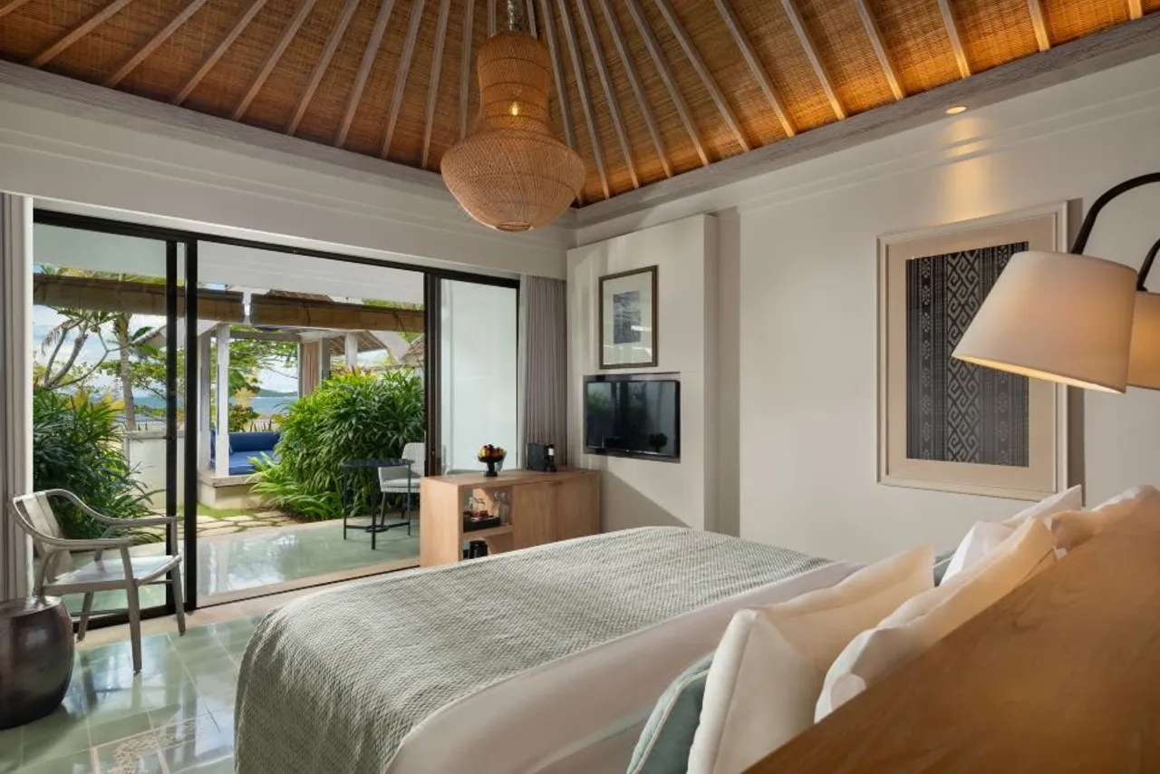 Sudamala Resort, Komodo, Labuan Bajo — rooms and atmosphere