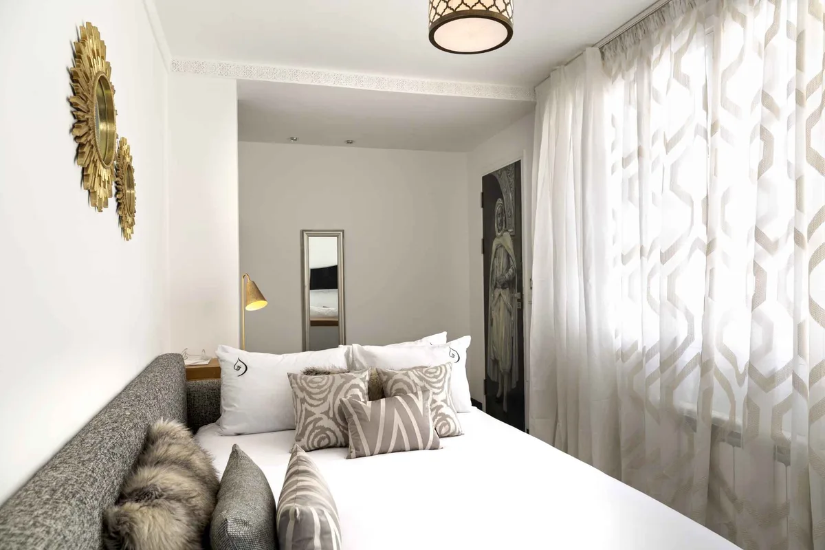 Suite Azur Hotel — ภาพห้องพักและบรรยากาศ
