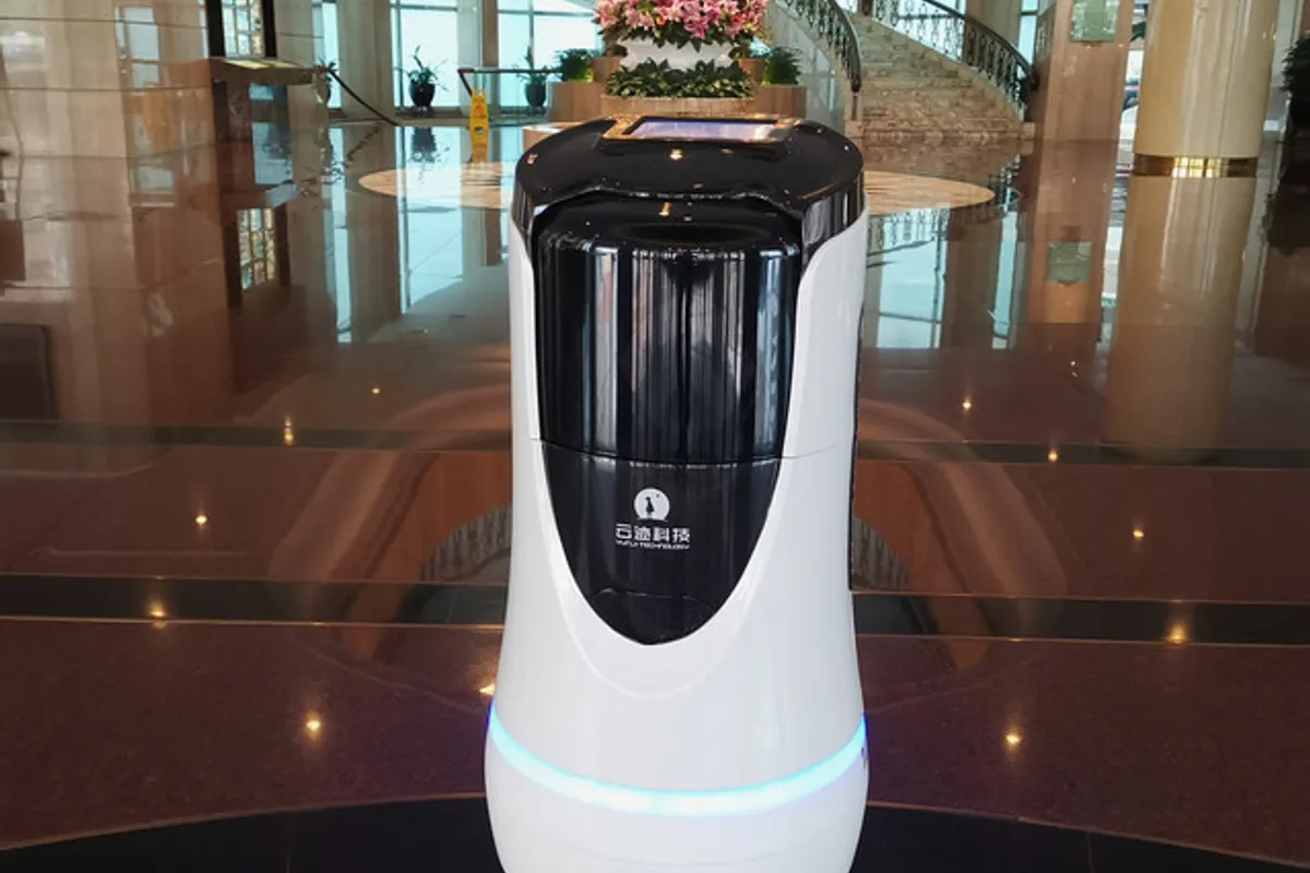 Sunshine Hotel of Shenzhen (Luohu) — rooms and atmosphere