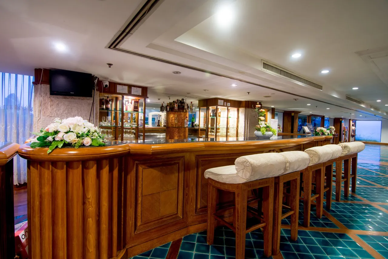 Suntara Wellness Resort & Hotel — rooms and atmosphere