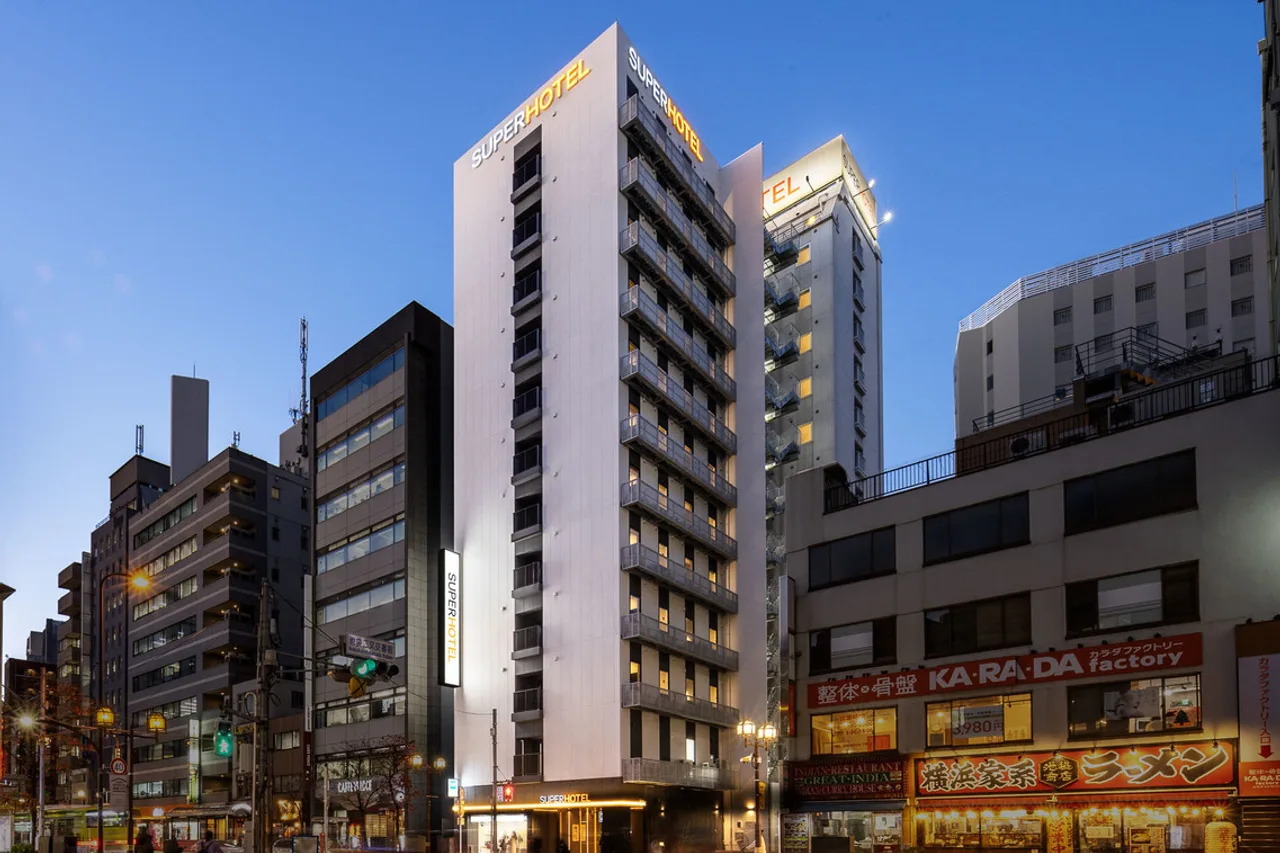 Super Hotel JR Ikebukuro Nishiguchi — rooms and atmosphere