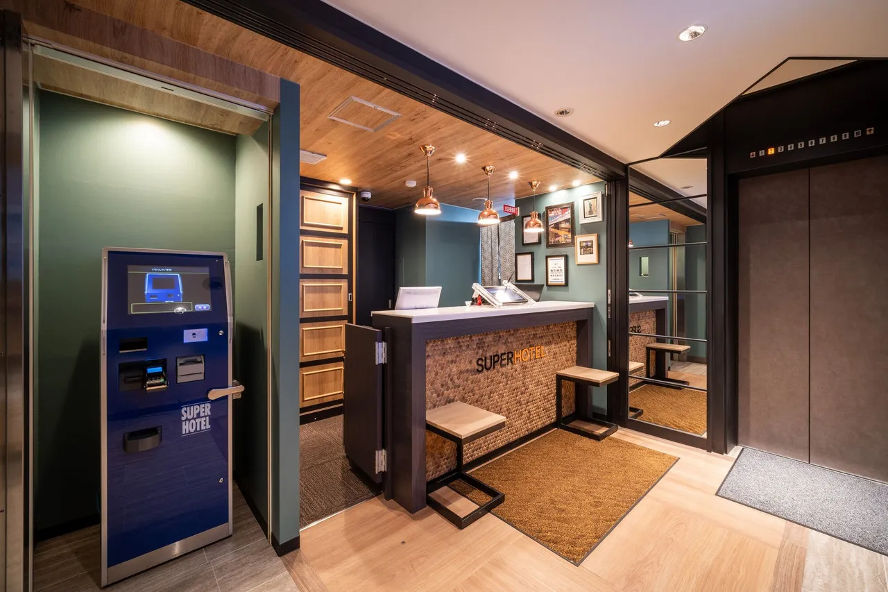 Super Hotel Kobe — rooms and atmosphere