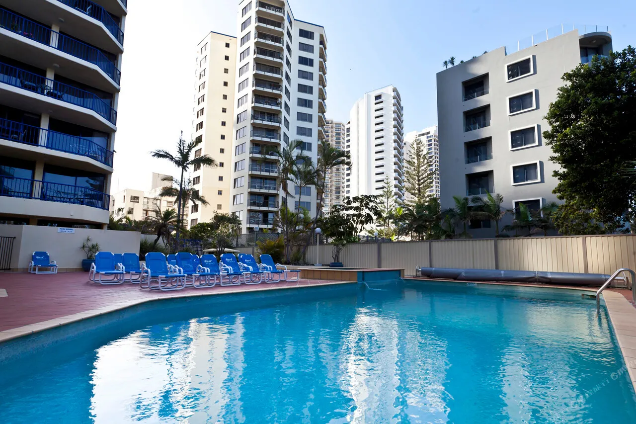Surf Regency — rooms and atmosphere