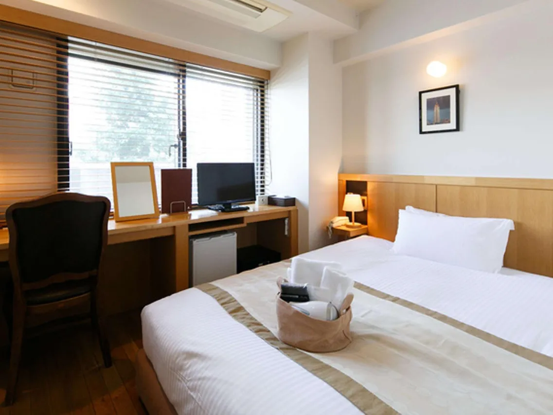 Sutton Place Hotel Ueno — rooms and atmosphere