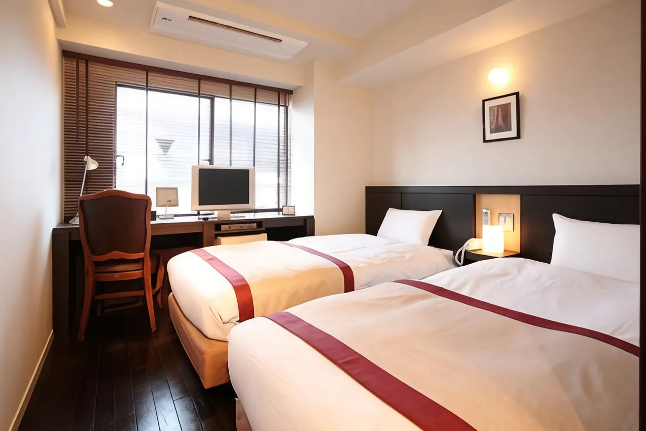 Sutton Place Hotel Ueno — rooms and atmosphere
