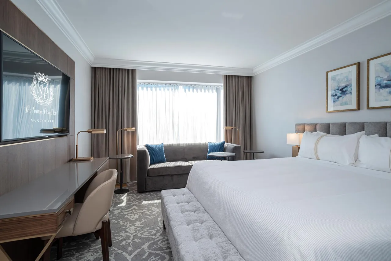 The Sutton Place Hotel Vancouver — rooms and atmosphere