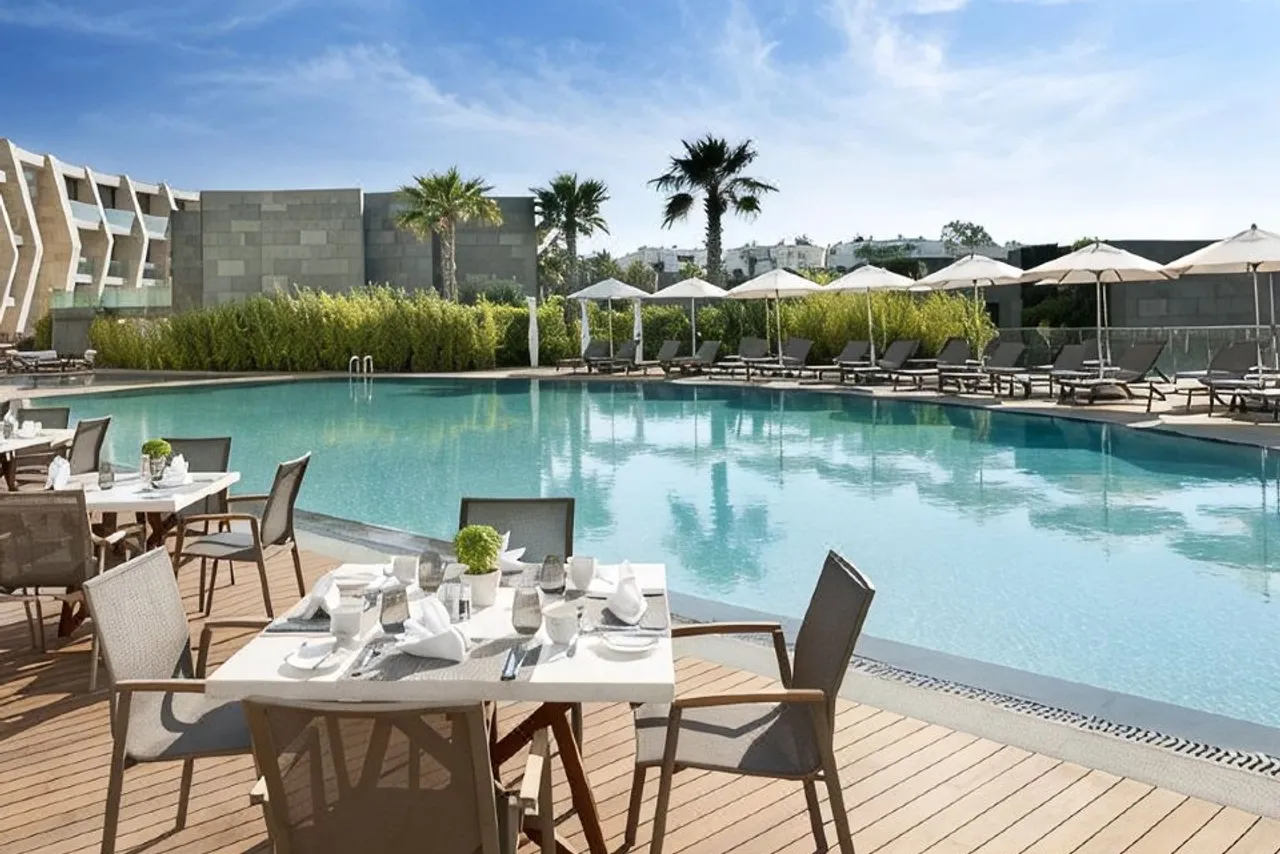 Swissotel Resort Bodrum Beach — rooms and atmosphere
