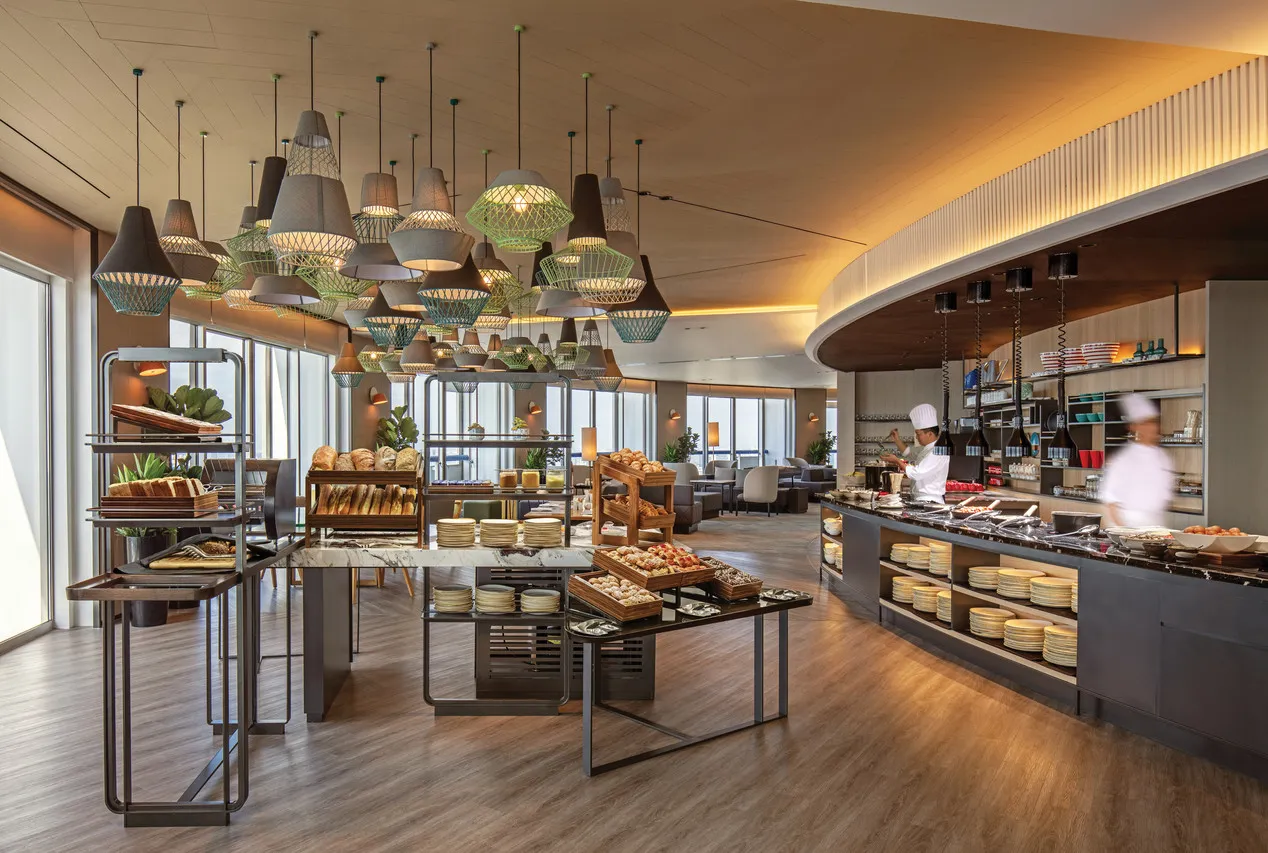 Swissotel The Stamford — ภาพห้องพักและบรรยากาศ