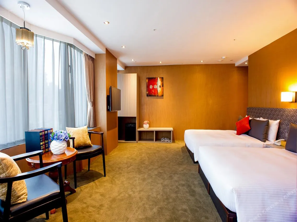 Taipei M Hotel - Main Station — rooms and atmosphere