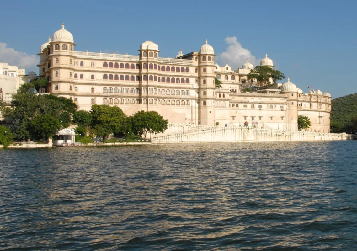 Taj Fateh Prakash Palace — ภาพห้องพักและบรรยากาศ
