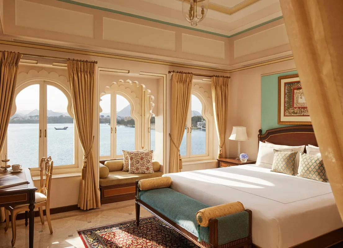 Taj Fateh Prakash Palace — ภาพห้องพักและบรรยากาศ
