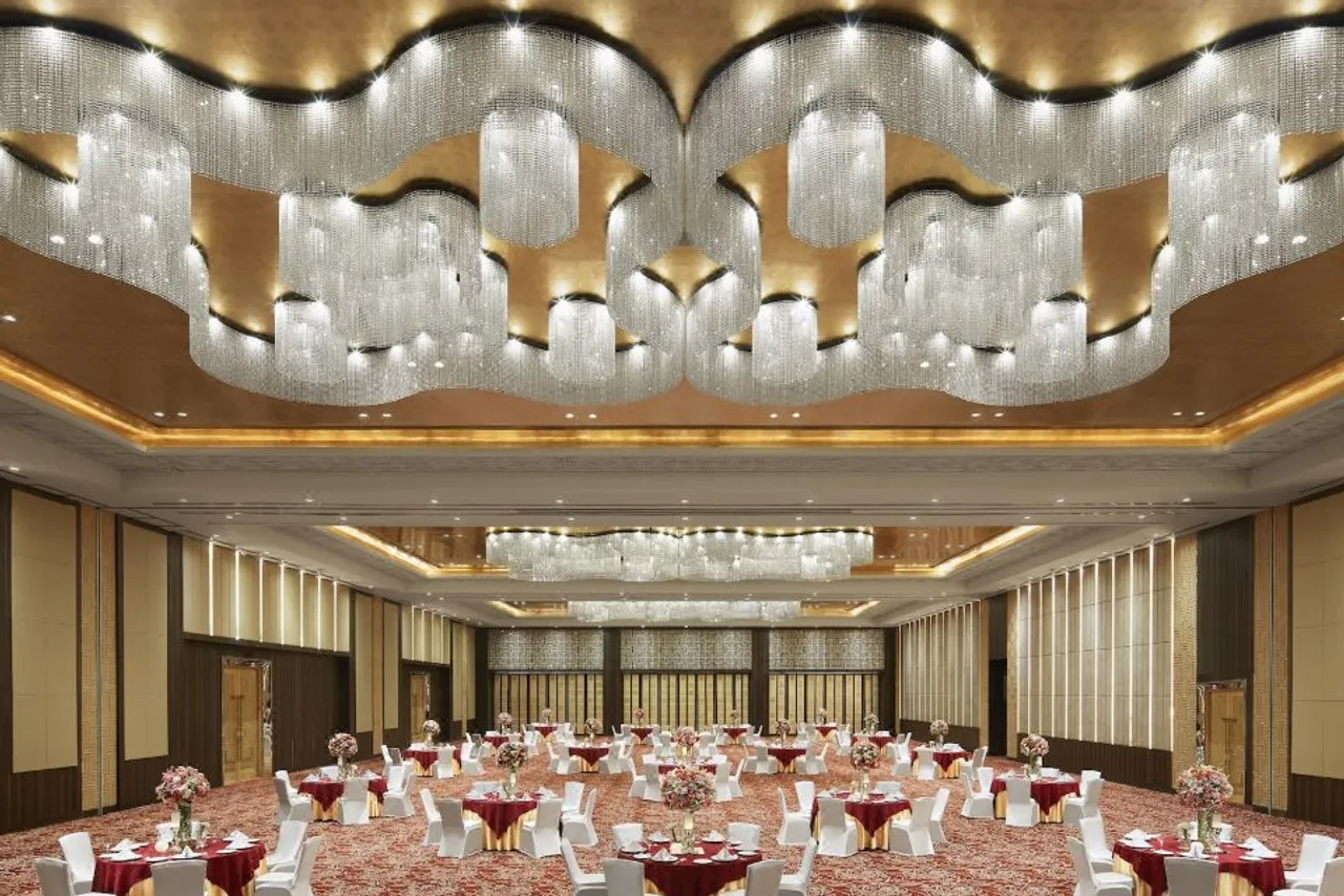 Taj Hotel & Convention Centre, Agra — ภาพห้องพักและบรรยากาศ