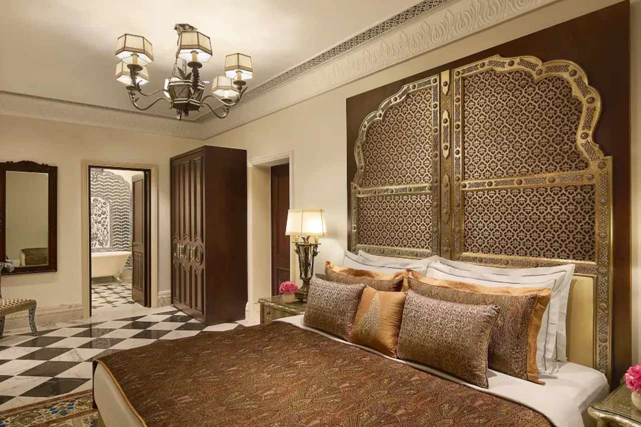 Taj Jai Mahal Palace — rooms and atmosphere