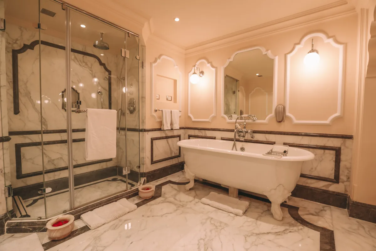 Taj Lake Palace — ภาพห้องพักและบรรยากาศ