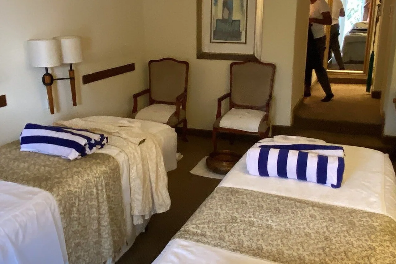 Taj Pamodzi Lusaka — rooms and atmosphere