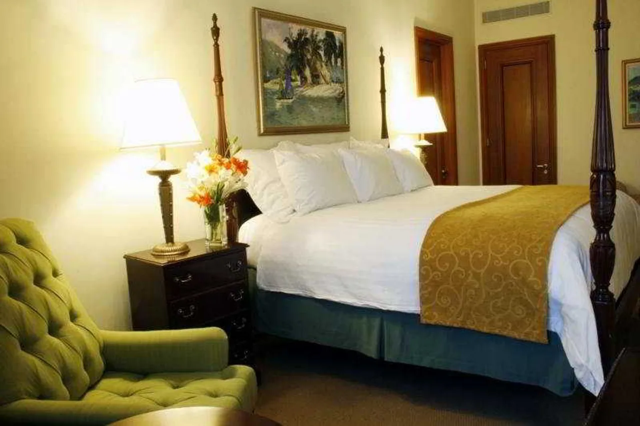 Tegucigalpa Marriott Hotel — rooms and atmosphere