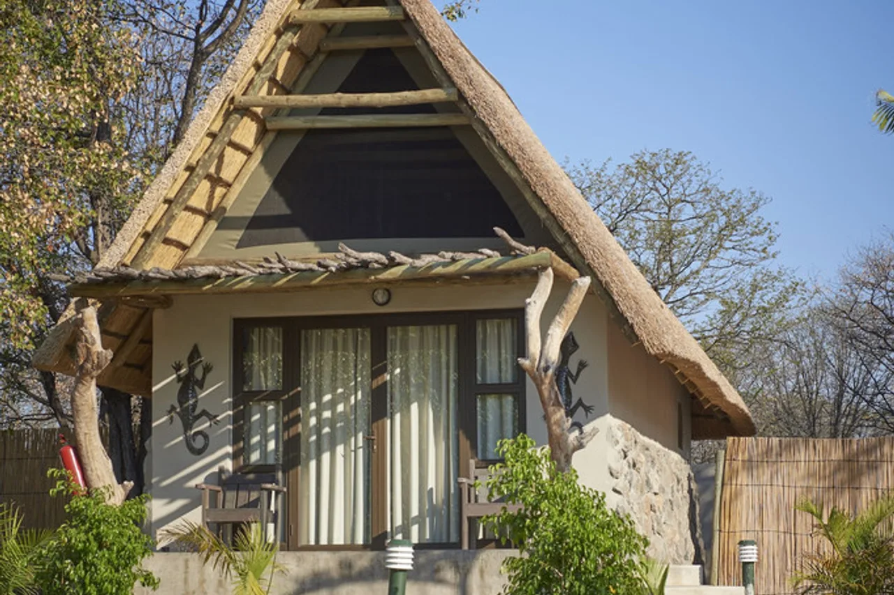 Thamalakane River Lodge — มาอุน