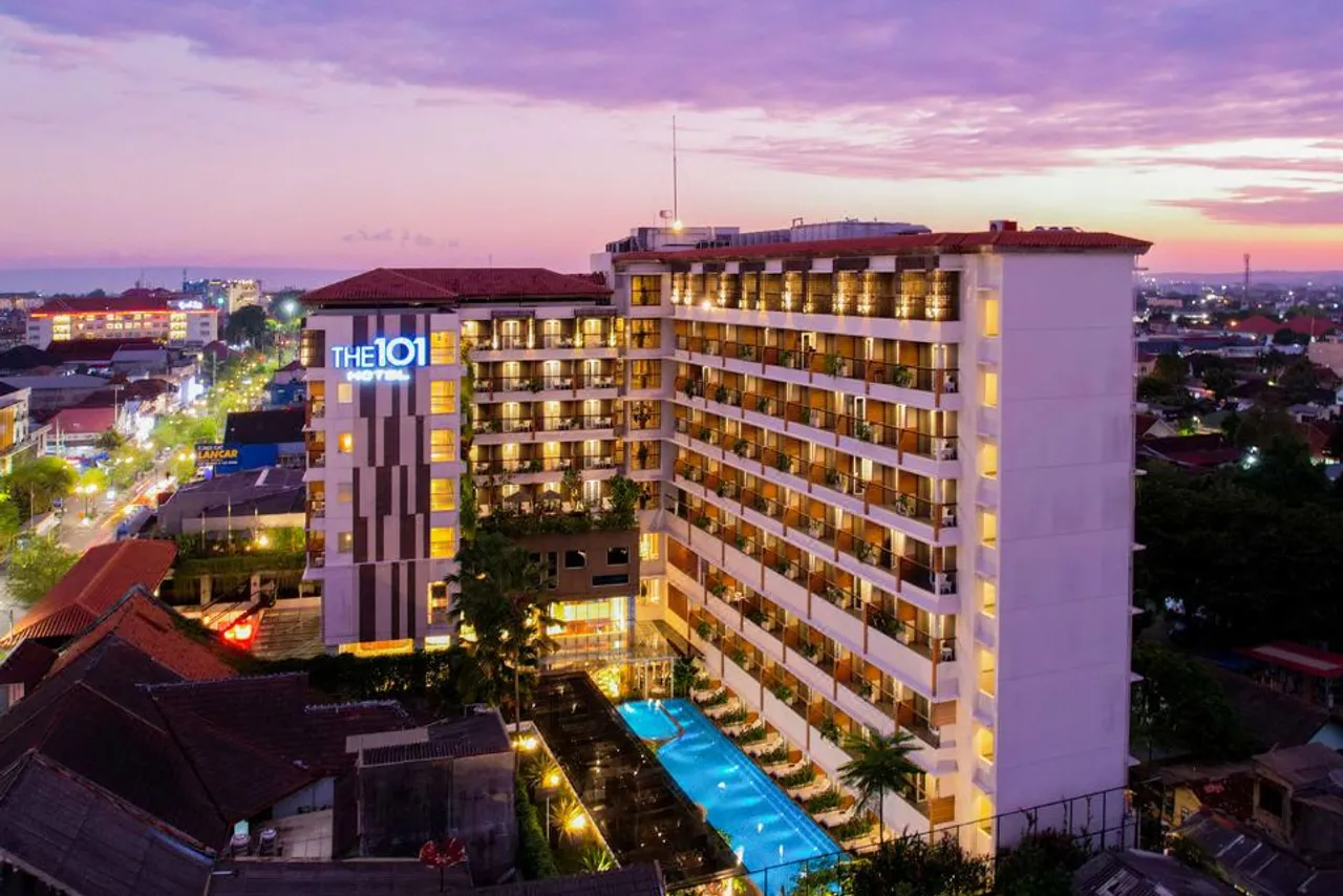 THE 1O1 Yogyakarta Tugu — rooms and atmosphere