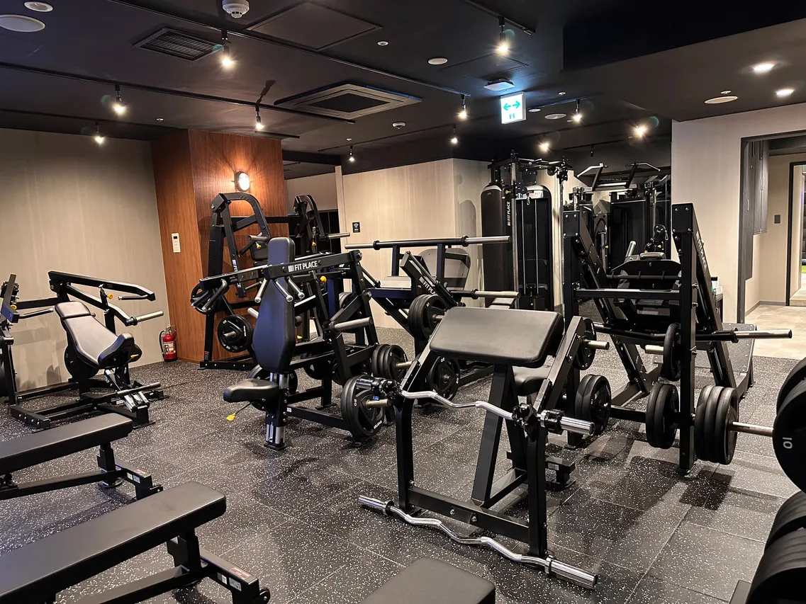 the b tokyo ikebukuro — rooms and atmosphere