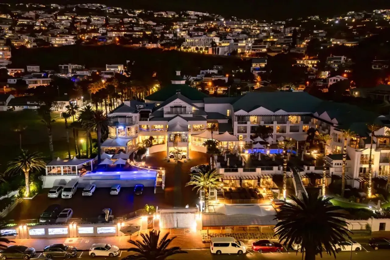 The Bay Hotel — rooms and atmosphere