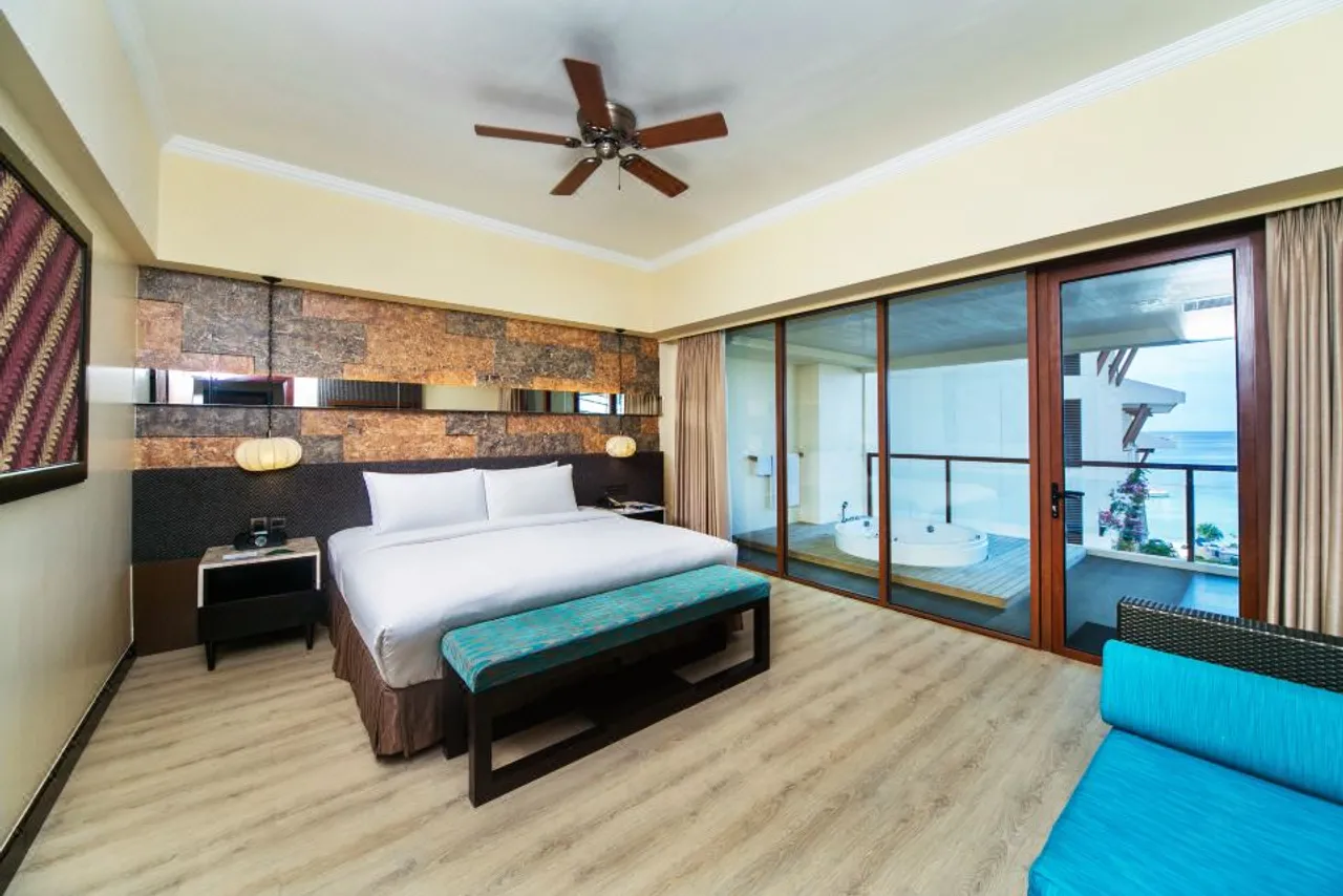 The Bellevue Resort — rooms and atmosphere