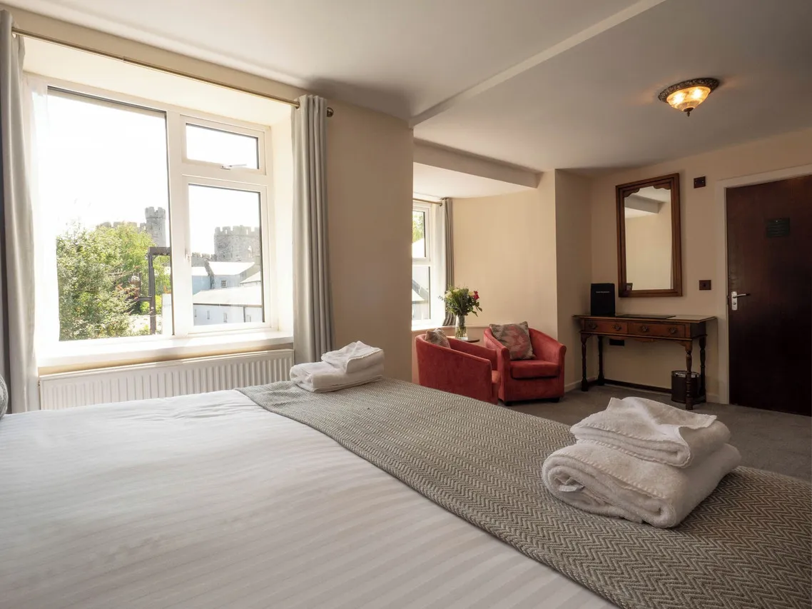 The Black Boy Inn — rooms and atmosphere