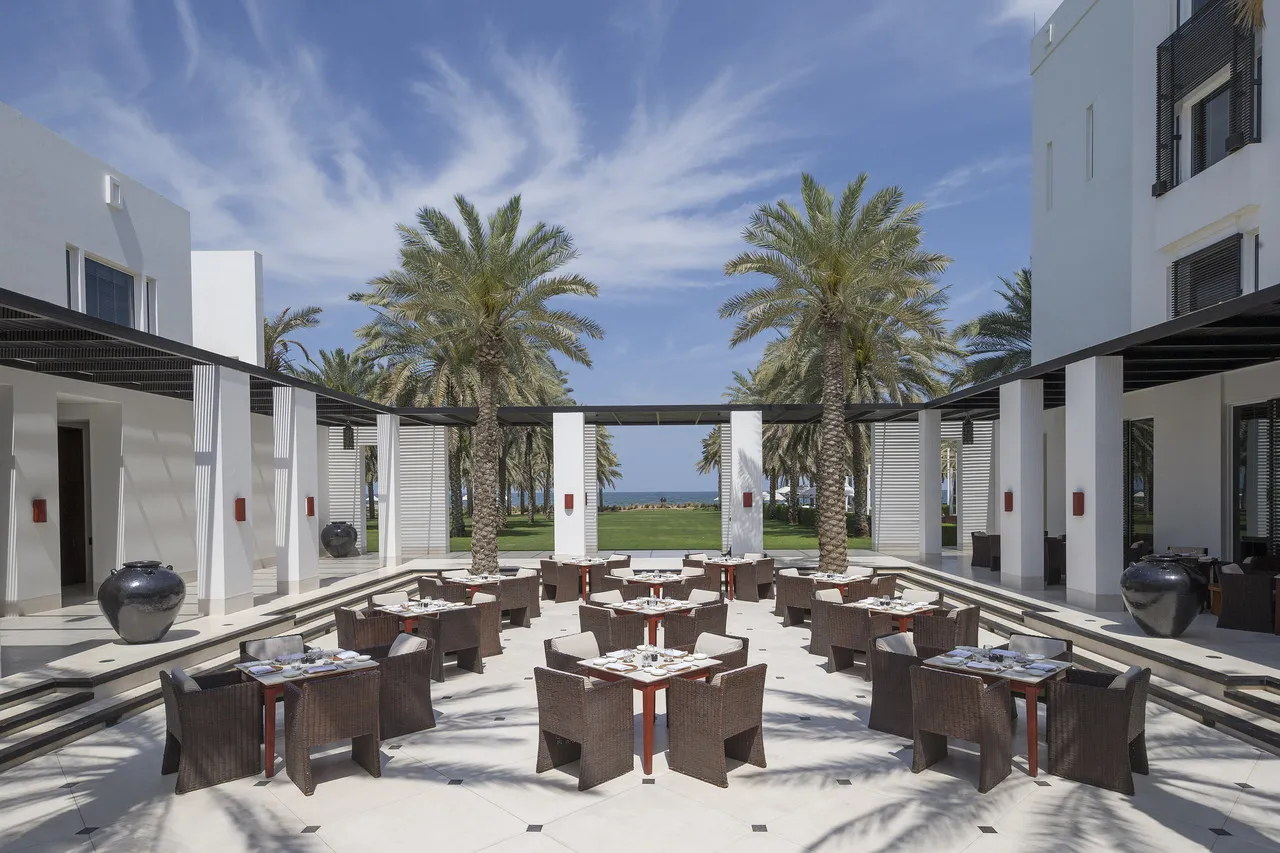The Chedi Muscat — ภาพห้องพักและบรรยากาศ