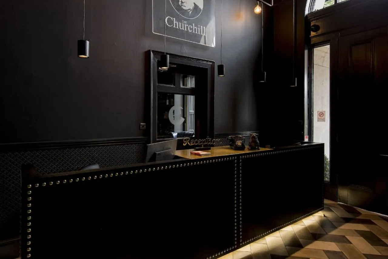 The Churchill Hotel — rooms and atmosphere